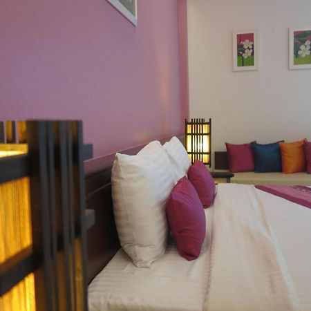 City Park Hotel Phatthalung Buitenkant foto