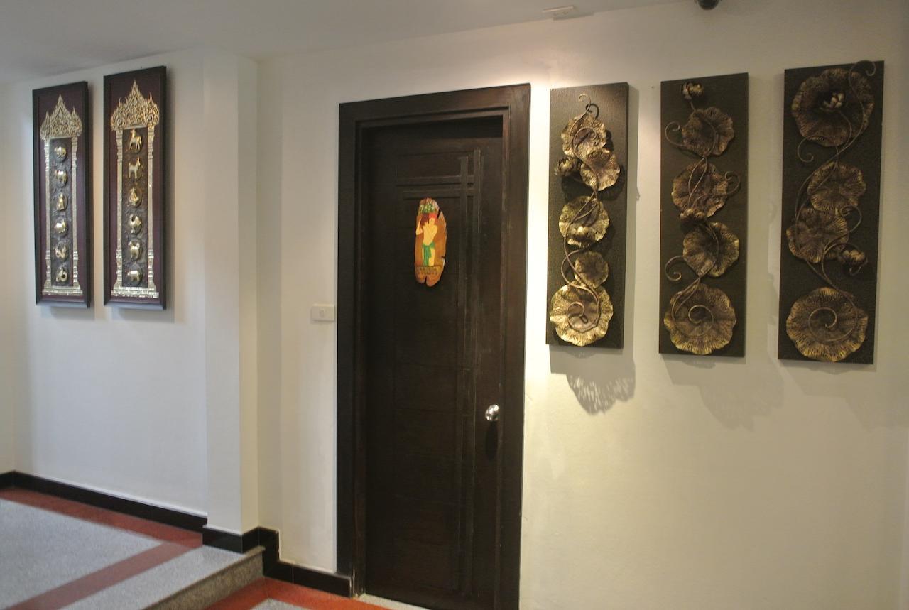 City Park Hotel Phatthalung Buitenkant foto