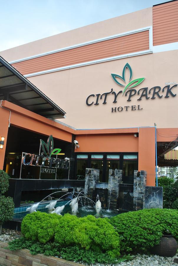 City Park Hotel Phatthalung Buitenkant foto